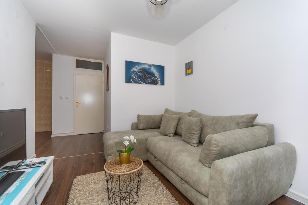 Aloha Apartman بار المظهر الخارجي الصورة